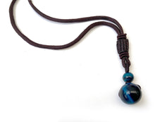 Charger l'image dans la galerie, Collier Regard de Titan Oeil de tigre Bleu Royal - C2073 -