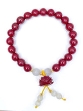 Charger l'image dans la galerie, Bracelet avec pendant fleur de lotus en Cinabre et oeil de chat blanc - A2078 -