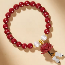 Charger l'image dans la galerie, Bracelet avec pendant fleur de lotus en Cinabre et oeil de chat blanc - A2078 -