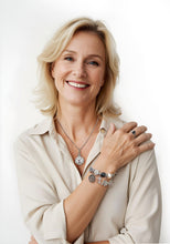 Charger l'image dans la galerie, Pendant Charm Chiot Chocolat - R1837 -