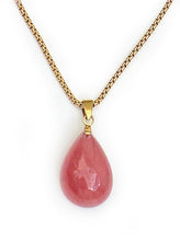 Charger l'image dans la galerie, Pendentif en Cristal Fraise- Plaqué Or 18K - D1745 -
