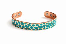 Charger l'image dans la galerie, Bracelets Jonc cuivre magnétique motif martelé - proposés en 5 couleurs -