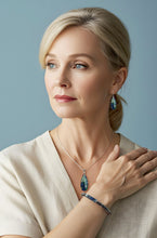 Charger l'image dans la galerie, Boucles d'Oreilles Pendantes en Jaspe Impérial Bleu - Proposé en Argenté ou Doré