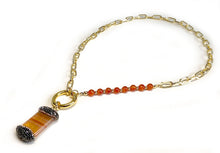 Charger l'image dans la galerie, Collier d'Apaisement Emotionnel en Calcédoine Rouge - D1306 -