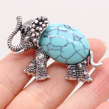 Charger l'image dans la galerie, Broche Eléphant Porte Bonheur - Proposée en 7 pierres de couleurs différentes -