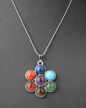 Charger l'image dans la galerie, Pendentif Fleur 7 Chakras - D1084 -