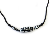 Charger l&#39;image dans la galerie, Collier Tibétain DZI à 9 Yeux Horizontal - C1963 -
