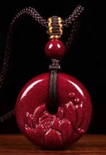Charger l'image dans la galerie, Collier sculpté en Cinabre  - C2079 -
