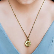 Charger l&#39;image dans la galerie, Pendentif du Zodiaque Doré et Blanc - 12 signes -
