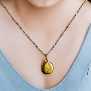 Pendentif du Zodiaque Doré et Blanc - 12 signes -