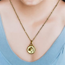 Charger l&#39;image dans la galerie, Pendentif du Zodiaque Doré et Blanc - VERSEAU - D1873 -
