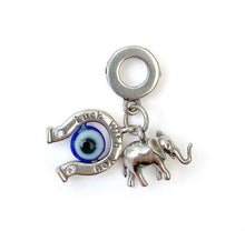 Charger l&#39;image dans la galerie, Pendant Charm Trio de la Chance - R1941 -

